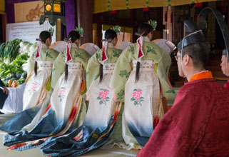 鶴岡八幡宮の祈年祭