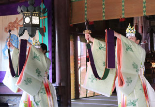 鶴岡八幡宮 紀元祭